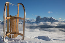 Sassolungo con la slitta della Villa Franco