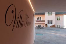 Cortile interno - terrazza della Villa Franco